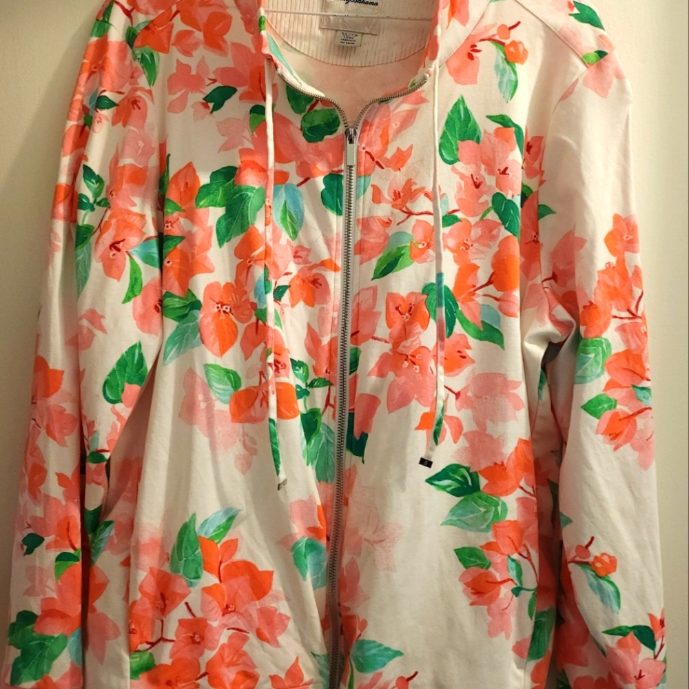 Tommy Bahama Womens Golf Jacket. Size xl, Preloved.